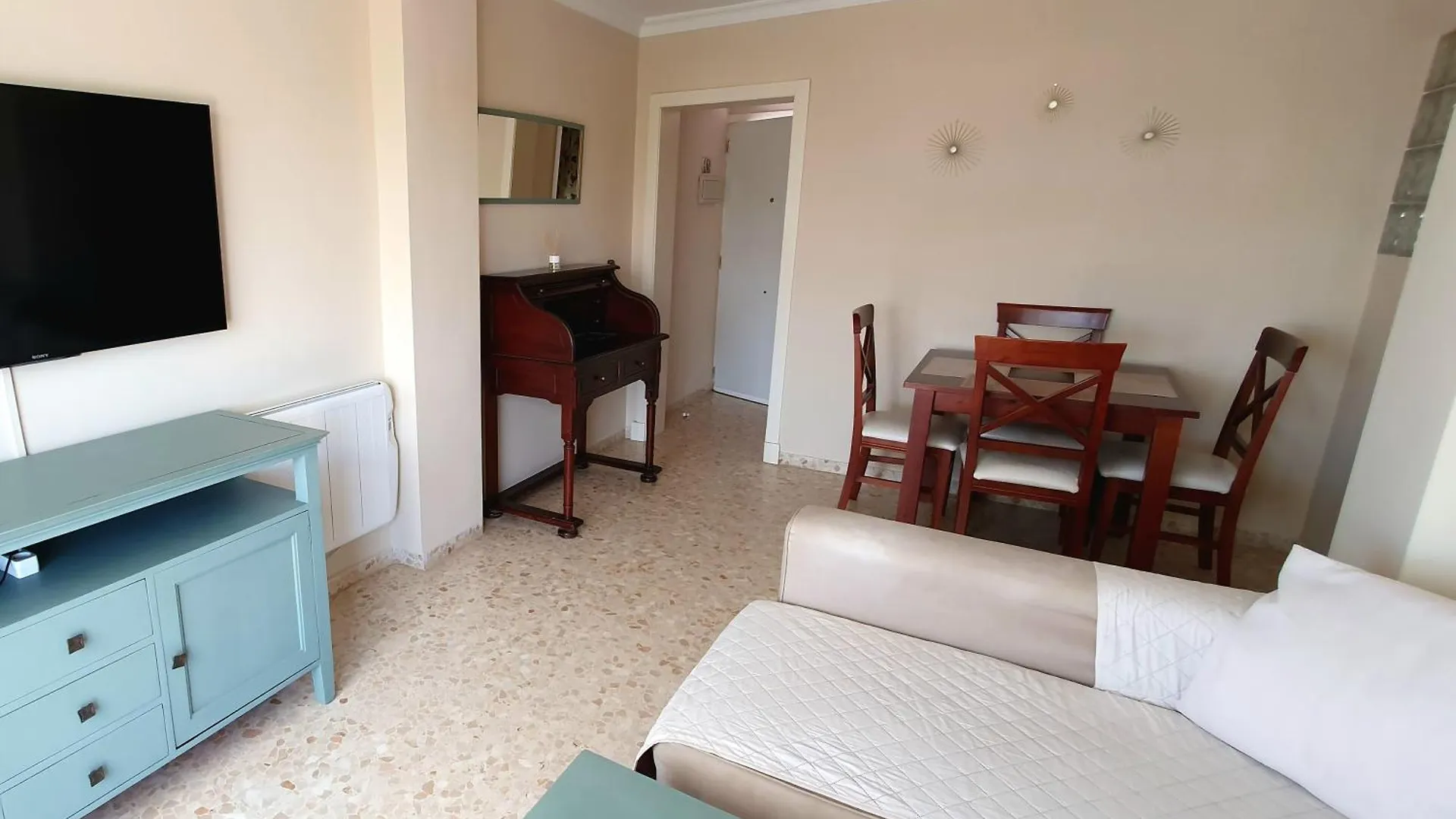 Apartamento A Pie De Playa La Barrosa Apartment Chiclana de la Frontera 0*,  Spain